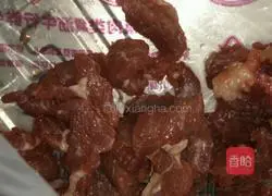 Illustration of how to make beef fried rice noodles 2