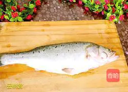 Illustration of home-style steamed seabass 2