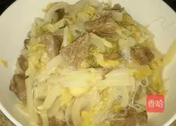 Illustration of how to make pickled cabbage and beef vermicelli 5