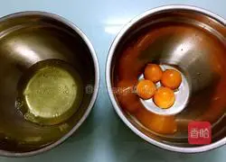 Illustration of how to make a cake box 2