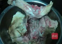 Illustration of how to make rock sugar elbow 4