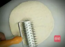 How to make 9-inch Italian sausage pizza 2