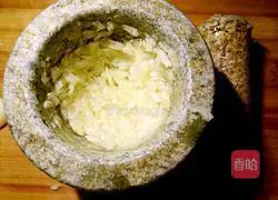 Illustration of how to make kohlrabi kimchi 5