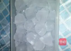 Illustration of how to make ice powder 4