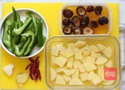 Illustration of how to make braised chicken nuggets 2