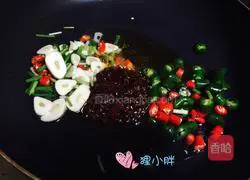 Illustration of how to make spicy clams 6