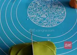 Rose bread recipe illustration 5