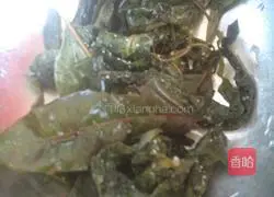 Illustration of how to make cold Chinese toon and pickles 1