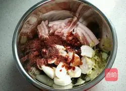 Illustration of how to make steamed pork with taro powder 6