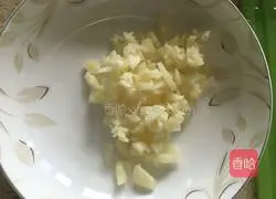 Illustration of how to make pizza toppings 4