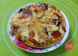 Beef and Pineapple Pizza (about 7 inches) Recipe Illustration 13