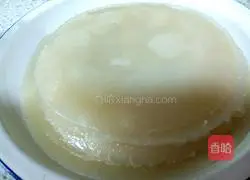 Illustration of how to make dough 15