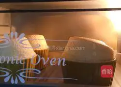 Illustration of how to make French dessert