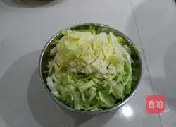 Illustration of how to make fried cabbage and steamed buns 2