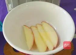 Illustration of how to make fruit birthday cake 2