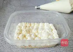 Fruit Box Cake recipe illustration 14