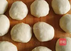 Illustration of how to make braided bread 8