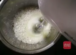 Cocoa Cake Roll Recipe Illustration 5