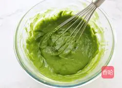 Matcha Cream Cake Illustration of how to make a roll 6