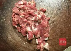 Illustration of how to make fried pork noodles 4