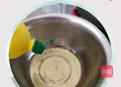 Honey Cake Recipe Illustration 3