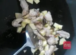 Illustration of braised chicken with mushrooms and potatoes 5