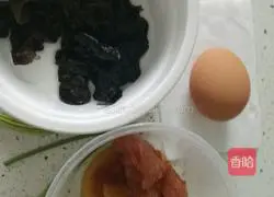 Old Beijing Illustration of how to make Mushu Pork 1