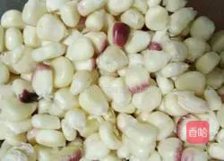 Illustration of how to make sweet and waxy corn cake 2