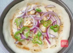 Nine-inch seafood pizza recipe 10