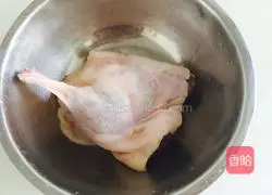 Salt water Illustration of how to cook duck 5
