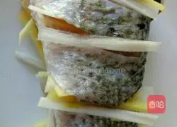 Illustration of how to make steamed seabass for baby food supplement 2