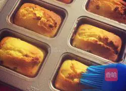 Passion Fruit Pound Cake Recipe Illustration 9