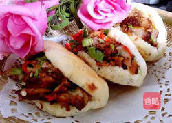 Illustration of how to make Roujiamo 31