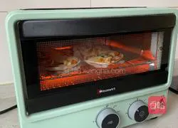 Illustration of how to make dumpling crust pizza 9