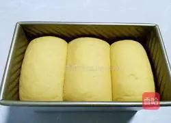 Illustration of how to make toast box steamed buns 15
