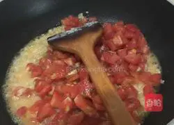 Illustration of how to make pizza sauce 7