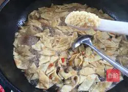 Qishan Sauce Noodles Recipe Illustration 13