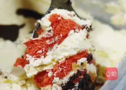 Fruit Layer Cake Recipe Illustration 10