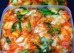 Pictures of how to make kimchi 9