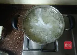 Recipe for Lily, Red Date, Wolfberry and Tremella Soup 3