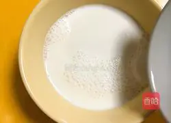 Thai Coconut Milk Mango Sticky Rice Recipe Illustration 4