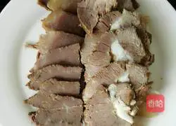 Illustration of how to make beef with sauce 2