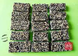 Illustration of making homemade sesame candy 9