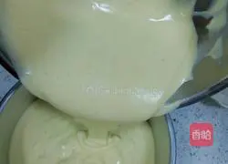 Illustration of how to make banana chiffon cake 14