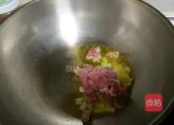 Illustration of how to make braised noodles with diced eggplant and meat 4