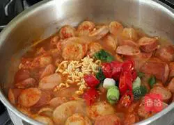 Korean kimchi noodles recipe illustration 6