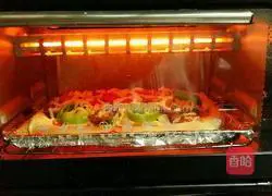 Pictures of making sausage pizza 9