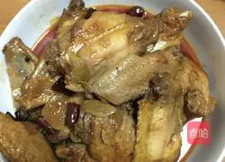 Illustration of how to make braised chicken wing roots 11