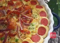 Illustration of how to make ham ring sausage pizza 22