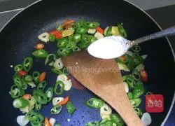 Illustration of how to make stir-fried donkey meat 6